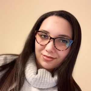 Meet your Posher, Meleasa